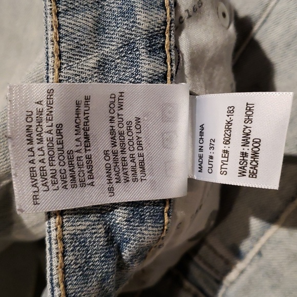 ARTICLES OF SOCIETY nwot NANCY Bermuda Jean Shorts Paint Distressed Women's 31 - Picture 8 of 16